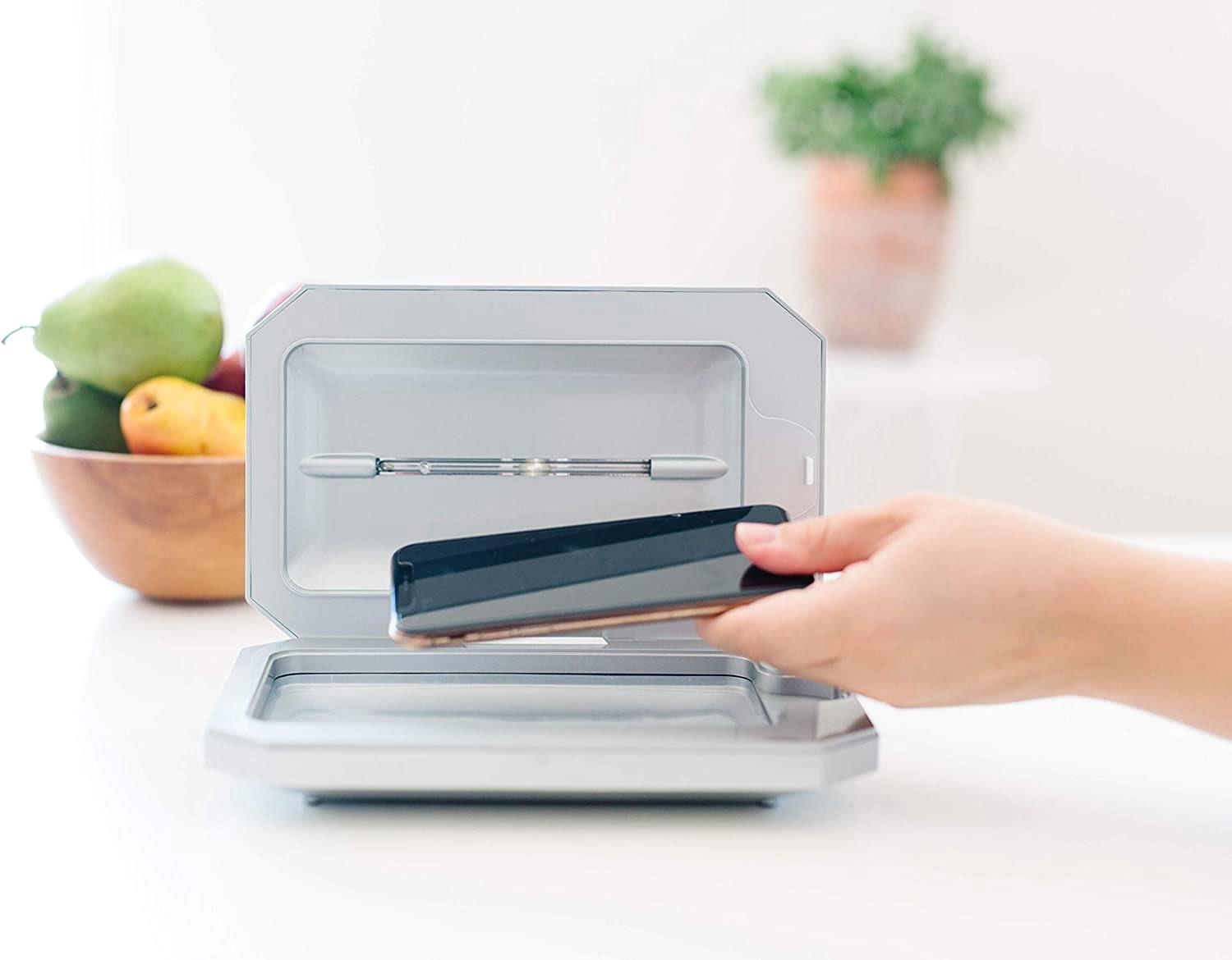 PhoneSoap Basic Cell Phone UV Light Sanitizer Box UV Nook